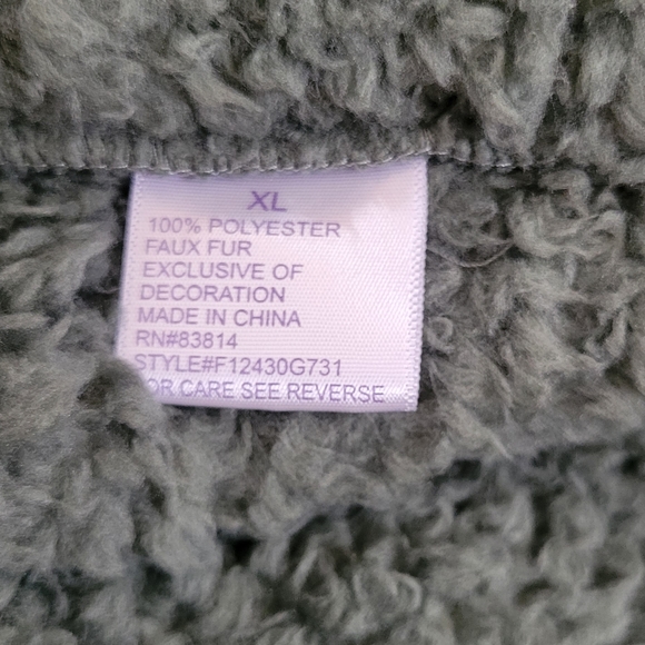 Te Verde Designed in NYC Women's Vest Hooded with Pockets Faux-Fur Sage … - Picture 12 of 12